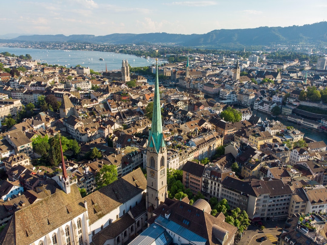 zurich-thimo-pedersen-vQ9kKDptlj0-unsplash